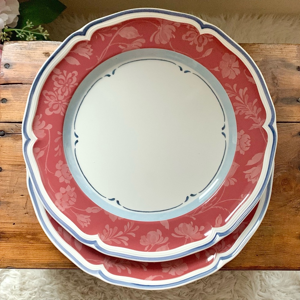 Villeroy & Boch 2 Cottage RED Dinner Plates Country Collection / SET OF 2